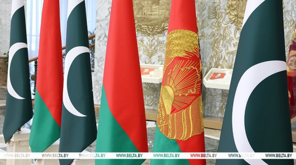 Лукашенко: подход к привлечению в Беларусь трудовых мигрантов из Пакистана будет дифференцированным