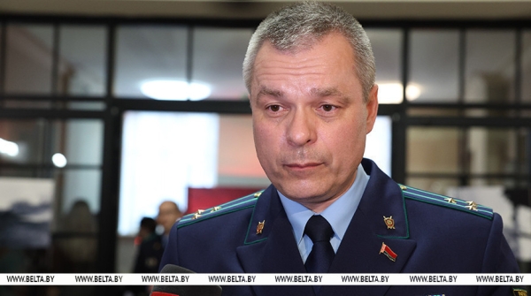 "Иди и смотри, чувствуй, переживай". Шикунец о фильмах "Лагеря смерти" и "Сожженные деревни"