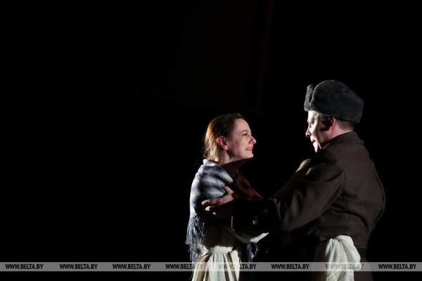 Пензенский театр юного зрителя представил в Могилеве спектакль "Кижеватов (страницы истории)"