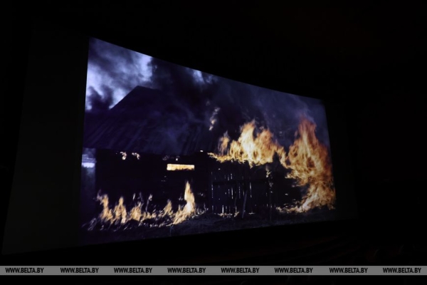 "Иди и смотри, чувствуй, переживай". Шикунец о фильмах "Лагеря смерти" и "Сожженные деревни"