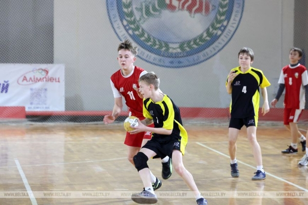 Первенство области по гандболу "Стремительный мяч" завершилось в Могилеве