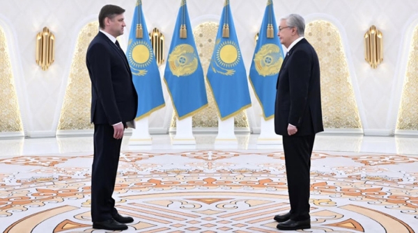 Посол Беларуси вручил верительные грамоты Президенту Казахстана