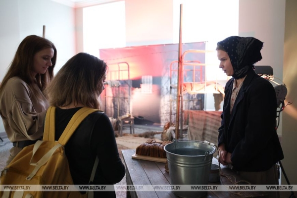 "Иди и смотри, чувствуй, переживай". Шикунец о фильмах "Лагеря смерти" и "Сожженные деревни"