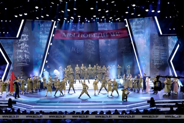 О "не формальной" памяти, войне за умы и сердца и молниеносном ответе агрессору. Откровенная речь Лукашенко в канун 80-летия Победы 