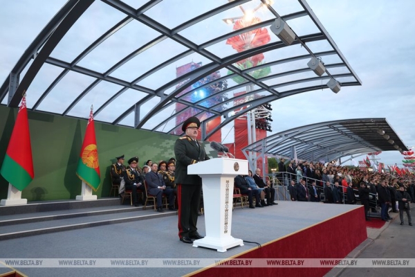 День Победы в двух столицах, откровенные заявления, марафон встреч и музей народных достижений. Итоги недели Президента День Победы в двух столицах, откровенные заявления, марафон встреч и музей народных достижений. Итоги недели Президента