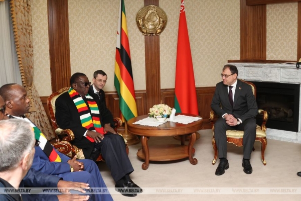 Президент Зимбабве Эммерсон Мнангагва прибыл с визитом в Беларусь