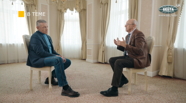 Фурсов про "пересдачу карт истории": в глобальной игре столкнулись два проекта мировой верхушки