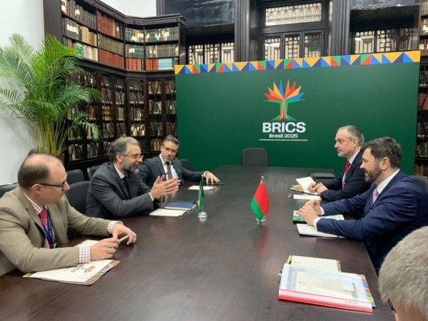 Беларусь призвала страны БРИКС проводить единую линию против санкций и тарифных войн Беларусь призвала страны БРИКС проводить единую линию против санкций и тарифных войн