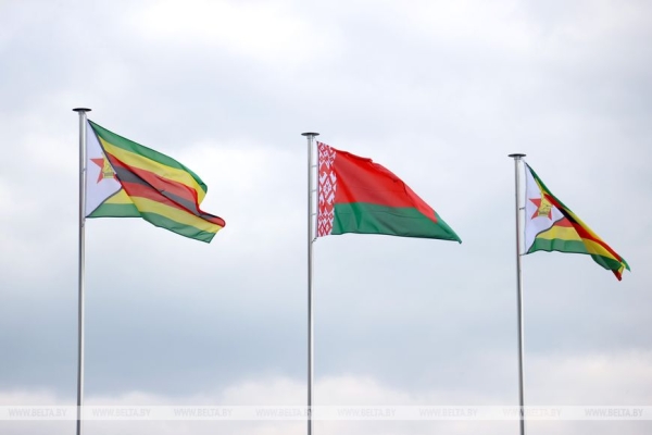 Президент Зимбабве Эммерсон Мнангагва прибыл с визитом в Беларусь