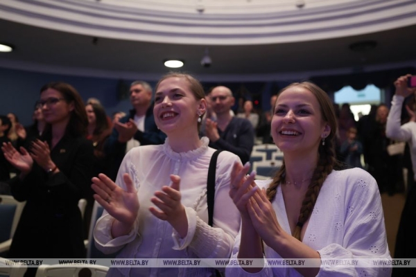 "Что от души идет, то в душу и попадет". Член жюри о важности фестиваля "Перамога"