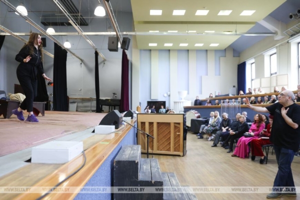 "Ставлю для современного зрителя". Режиссер Большого о подготовке оперы "Орлеанская дева"