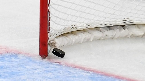 Сборная Казахстана победила команду Норвегии в первом матче на ЧМ по хоккею