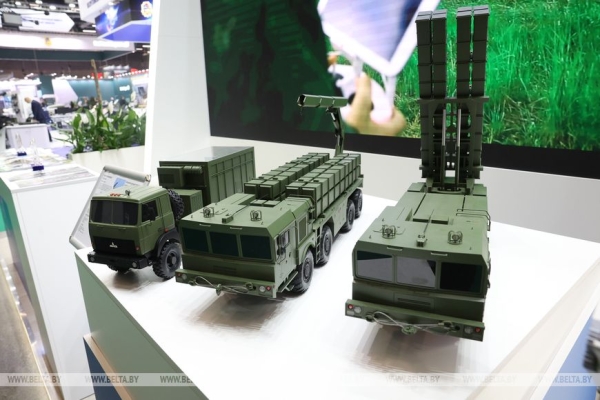 
Каранкевич: белорусский ВПК эффективно адаптировался к новым экономическим реалиям
