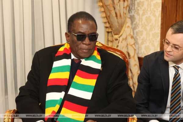Президент Зимбабве Эммерсон Мнангагва прибыл с визитом в Беларусь