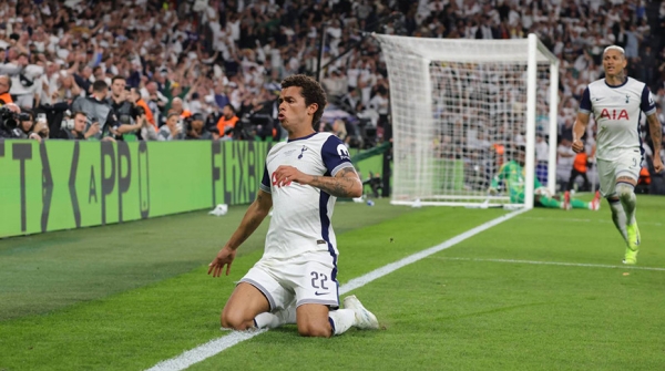 Английский "Тоттенхэм" выиграл футбольную Лигу Европы