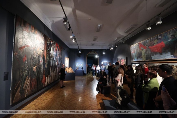 "Ночь музеев" проходит в Национальном художественном музее. Узнали, чем удивляют гостей