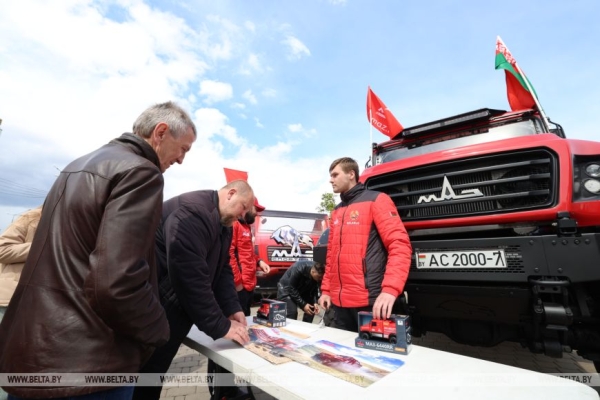 Интерактивы, выставки и детский смех. Как прошел семейный фестиваль "Наша Победа" в Минске