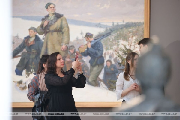 "Ночь музеев" проходит в Национальном художественном музее. Узнали, чем удивляют гостей