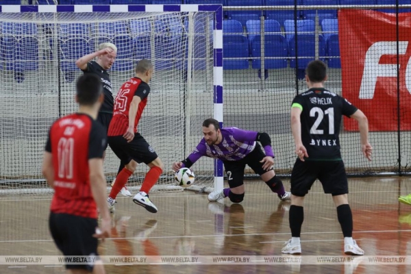 ВРЗ одолел "Столицу" в гостевом полуфинале чемпионата Беларуси по мини-футболу 