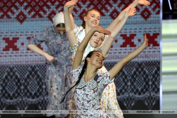 О "не формальной" памяти, войне за умы и сердца и молниеносном ответе агрессору. Откровенная речь Лукашенко в канун 80-летия Победы 