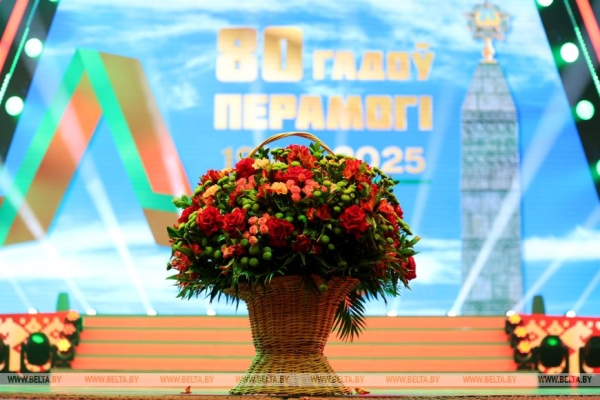 О "не формальной" памяти, войне за умы и сердца и молниеносном ответе агрессору. Откровенная речь Лукашенко в канун 80-летия Победы 