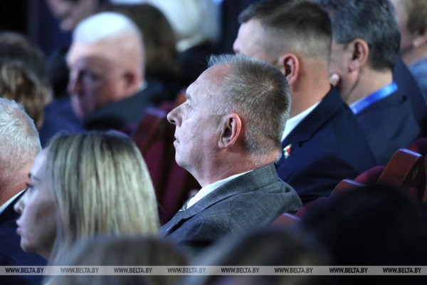 "Вместе мы - мощнейшая сила. И нас никогда не победить!" Полное выступление Лукашенко на союзном форуме в Волгограде