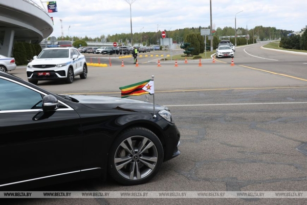 Президент Зимбабве Эммерсон Мнангагва прибыл с визитом в Беларусь