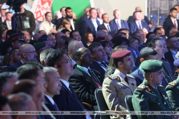 
Каранкевич: белорусский ВПК эффективно адаптировался к новым экономическим реалиям
