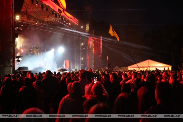 Рок-фестиваль "Солнцестояние" проходит в Пружанах