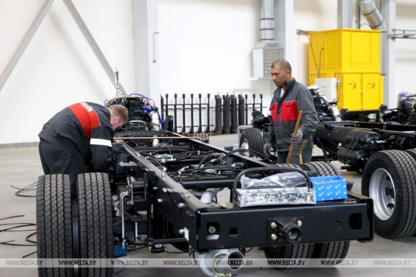 Калининградская область заинтересована в технике МАЗ для обновления городского транспорта Калининградская область заинтересована в технике МАЗ для обновления городского транспорта