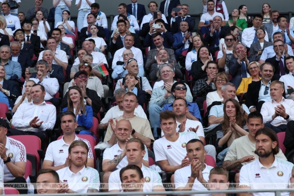 Лукашенко открыл Национальный футбольный стадион. Чем запомнилось открытие новой спортивной арены Лукашенко открыл Национальный футбольный стадион. Чем запомнилось открытие новой спортивной арены