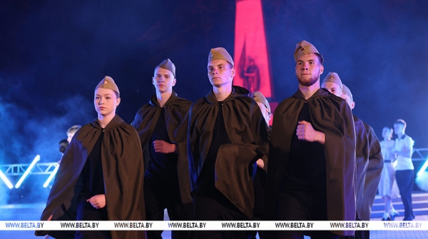 "Победа зарождалась вначале". О чем хотели сказать в своей постановке учащиеся колледжа ГрГУ им.Я.Купалы