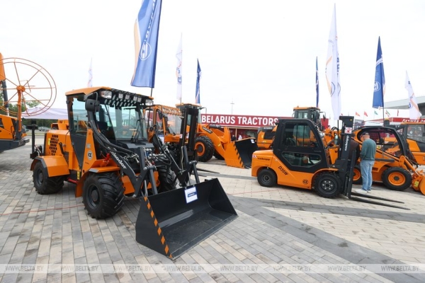 "Наша новинка называется "Мроя". Посевной комплекс на "Белагро-2025" презентовал "АМКОДОР"