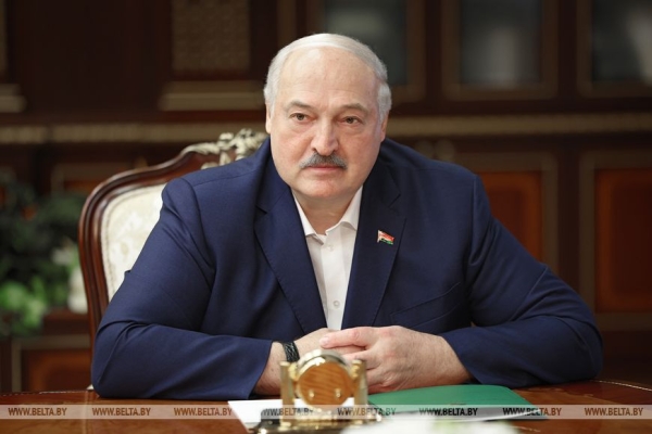 Переговоры Лукашенко и Келлога длились более 6 часов. Эйсмонт рассказала подробности Переговоры Лукашенко и Келлога длились более 6 часов. Эйсмонт рассказала подробности