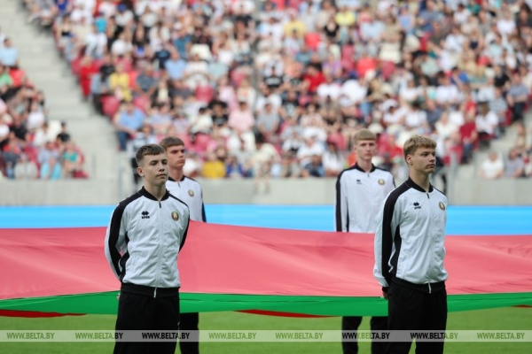 Дружеский обед с Си Цзиньпином, китайский стадион в Минске и патриарший визит. Итоги недели Президента Дружеский обед с Си Цзиньпином, китайский стадион в Минске и патриарший визит. Итоги недели Президента