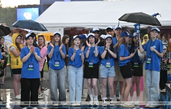 С любовью к малой родине, вкусно и творчески. Как прошел первый день "Вытокаў" в Поставах 