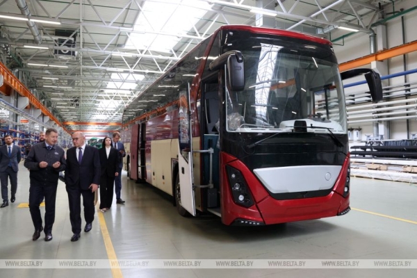 Калининградская область заинтересована в технике МАЗ для обновления городского транспорта Калининградская область заинтересована в технике МАЗ для обновления городского транспорта