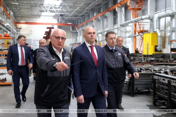 Калининградская область заинтересована в технике МАЗ для обновления городского транспорта Калининградская область заинтересована в технике МАЗ для обновления городского транспорта