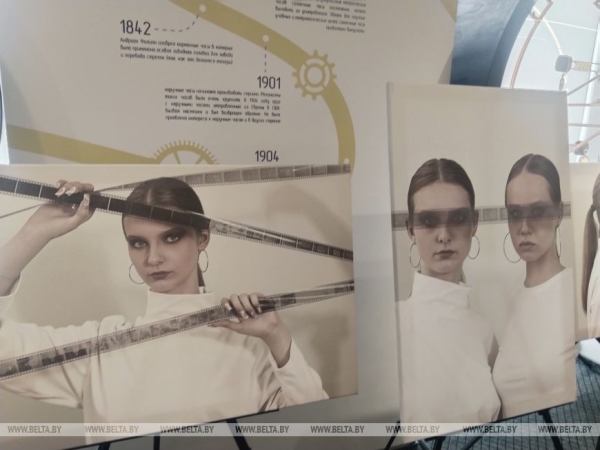 Память вне времени. Выставку финалистов "Мельницы моды" представили в Минске Память вне времени. Выставку финалистов "Мельницы моды" представили в Минске