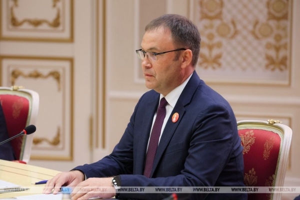 Лукашенко считает, что Беларусь и Кузбасс в силах значительно нарастить товарооборот Лукашенко считает, что Беларусь и Кузбасс в силах значительно нарастить товарооборот