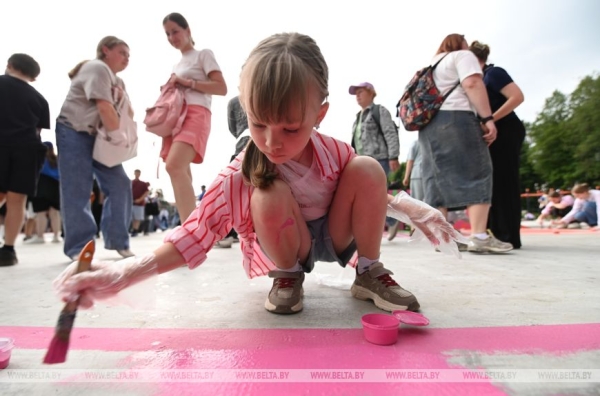 С любовью к малой родине, вкусно и творчески. Как прошел первый день "Вытокаў" в Поставах 