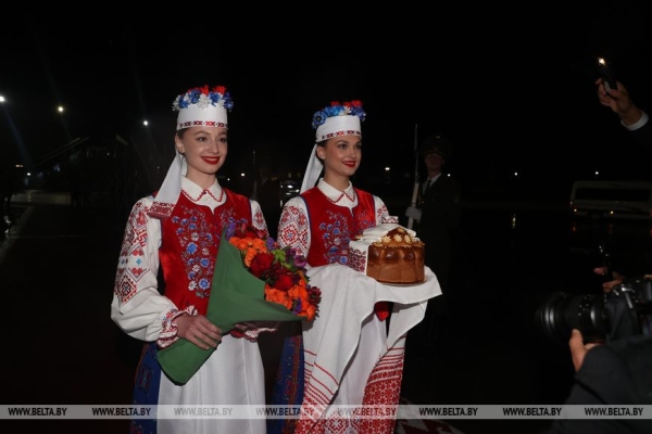 Президент Кыргызстана прибыл с рабочим визитом в Беларусь