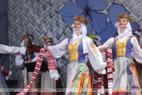 Лугина: лен - наше золото, культуру возделывания и переработки которого мы сохранили