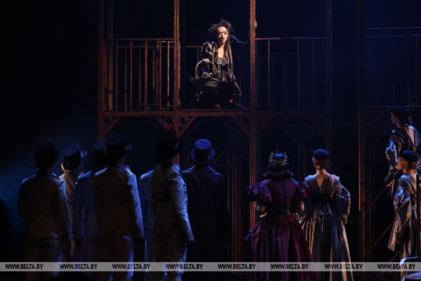 "Гамлет", "Пиковая дама" и другие популярные спектакли. В Минске стартовали гастроли Качаловского театра