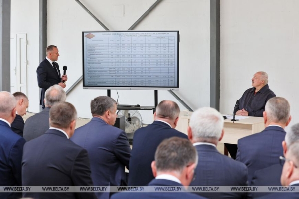 "Больше, чем район". Лукашенко доложили о передовом опыте агрокомбината "Дзержинский"