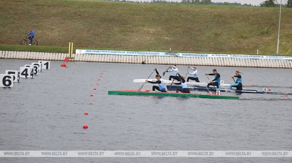 Белорусы заняли весь пьедестал на 500-метровке в каноэ-одиночке на Кубке сильнейших