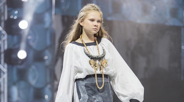 "Создание коллекций как написание рассказов". Дизайнер о вдохновении и работе с необычными материалами 