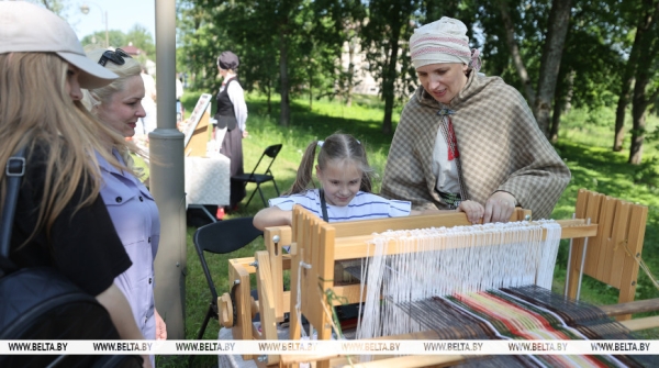 Атмосферно и колоритно! Фестиваль белорусской культуры под Гродно - в объективе фотографа БЕЛТА