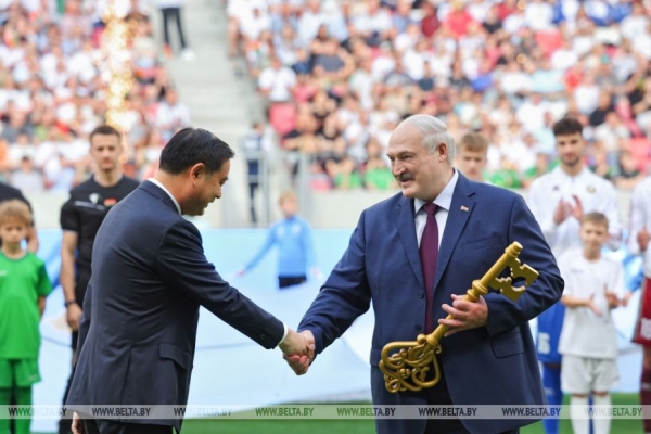 Лукашенко открыл Национальный футбольный стадион. Чем запомнилось открытие новой спортивной арены Лукашенко открыл Национальный футбольный стадион. Чем запомнилось открытие новой спортивной арены