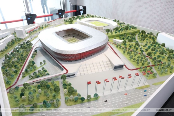 
Шальная мысль Лукашенко и сюрприз от Си Цзиньпина. Как в Минске появился Национальный футбольный стадион
